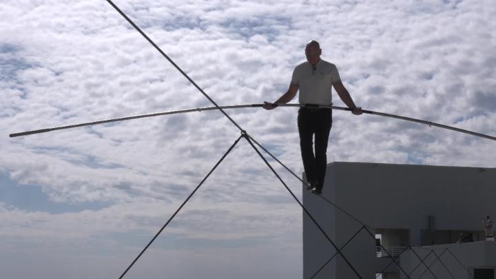 Thumbnail image for Nik Wallenda - King of the High Wire